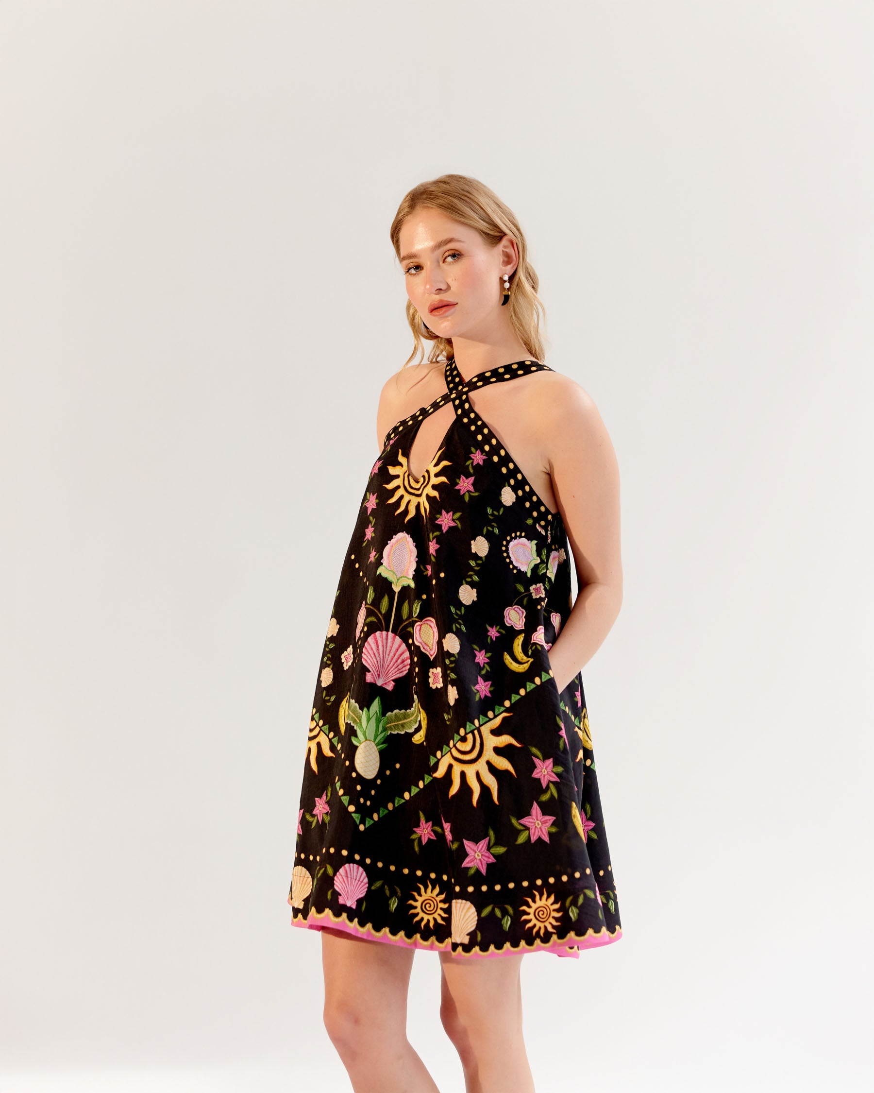 Aida Mini Dress - Seashell (Black)