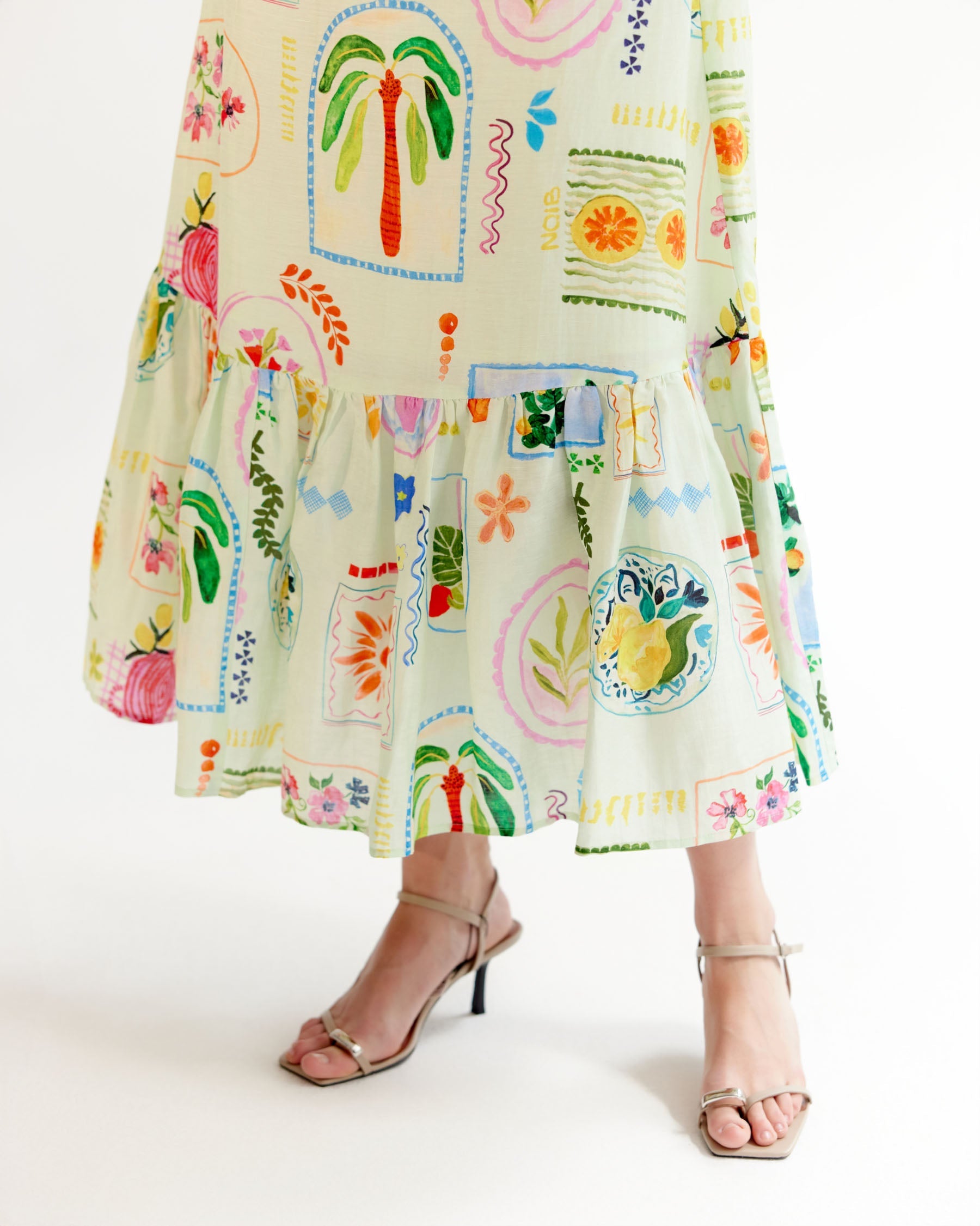 Postcard Print Aida Halter-Neck Maxi Dress - NOIB