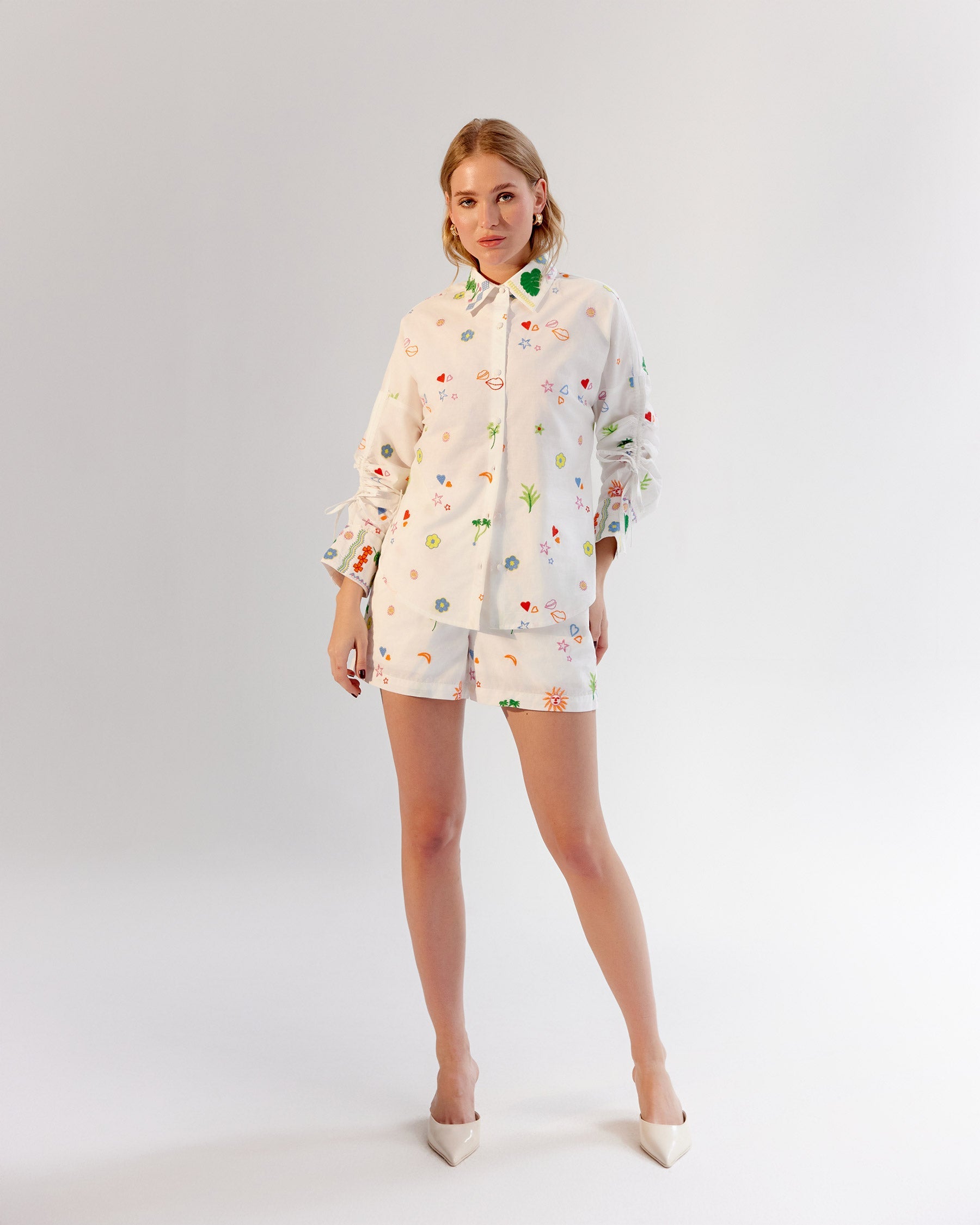 Thais Shirt & Mia Shorts - White