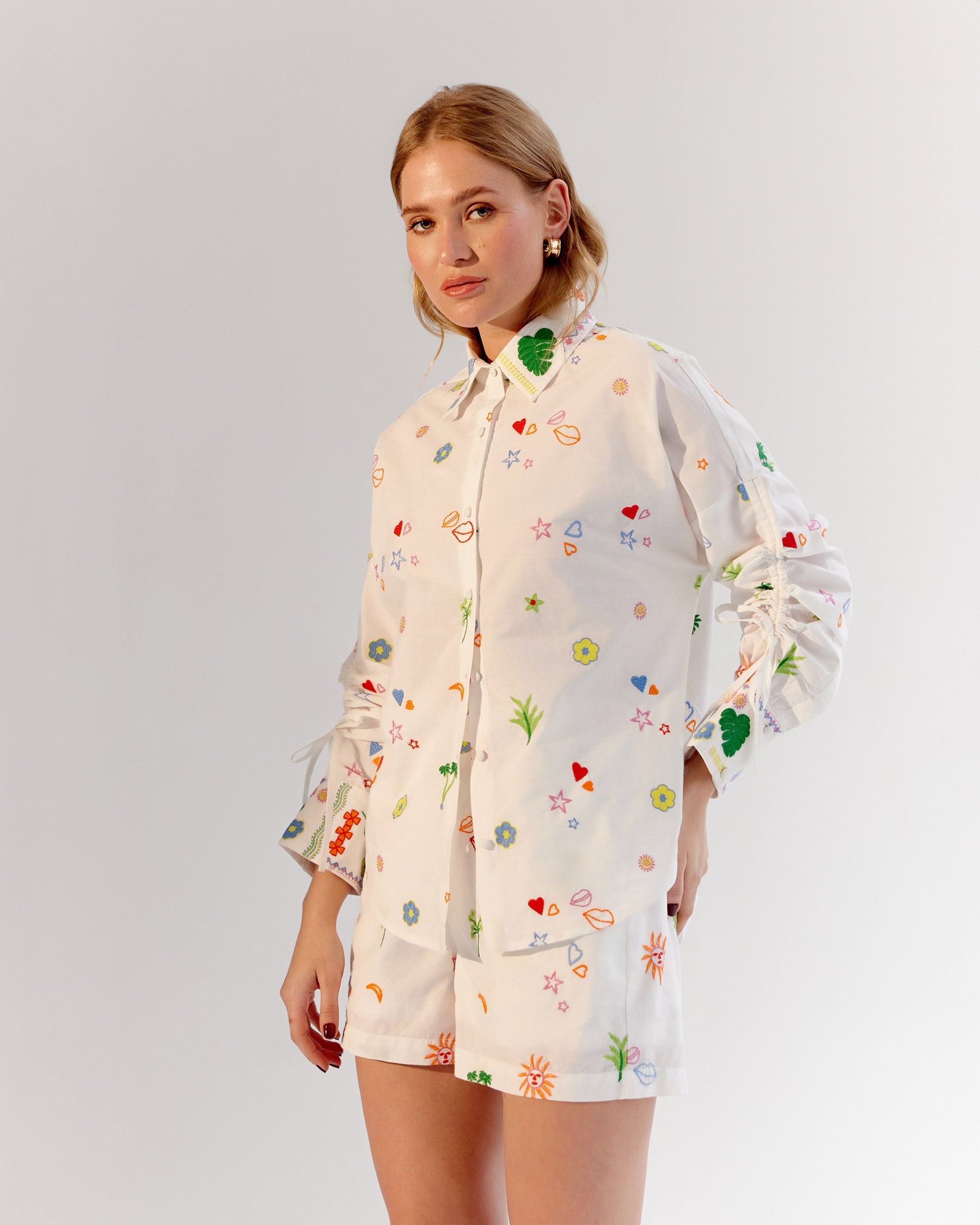 Thais Shirt & Mia Shorts - White