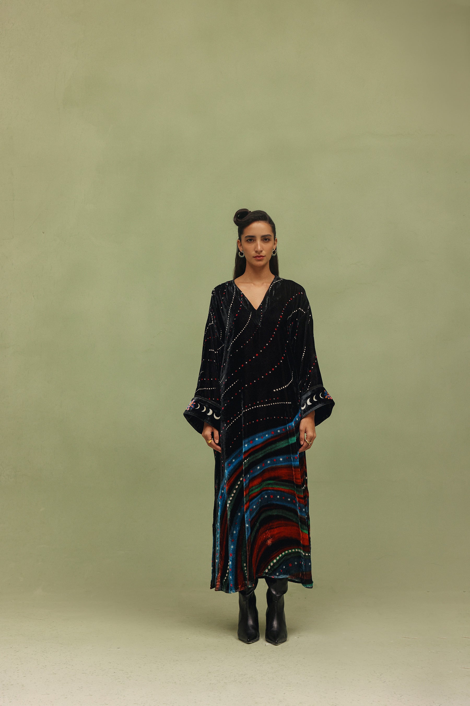 Adah Kaftan - Cosmix