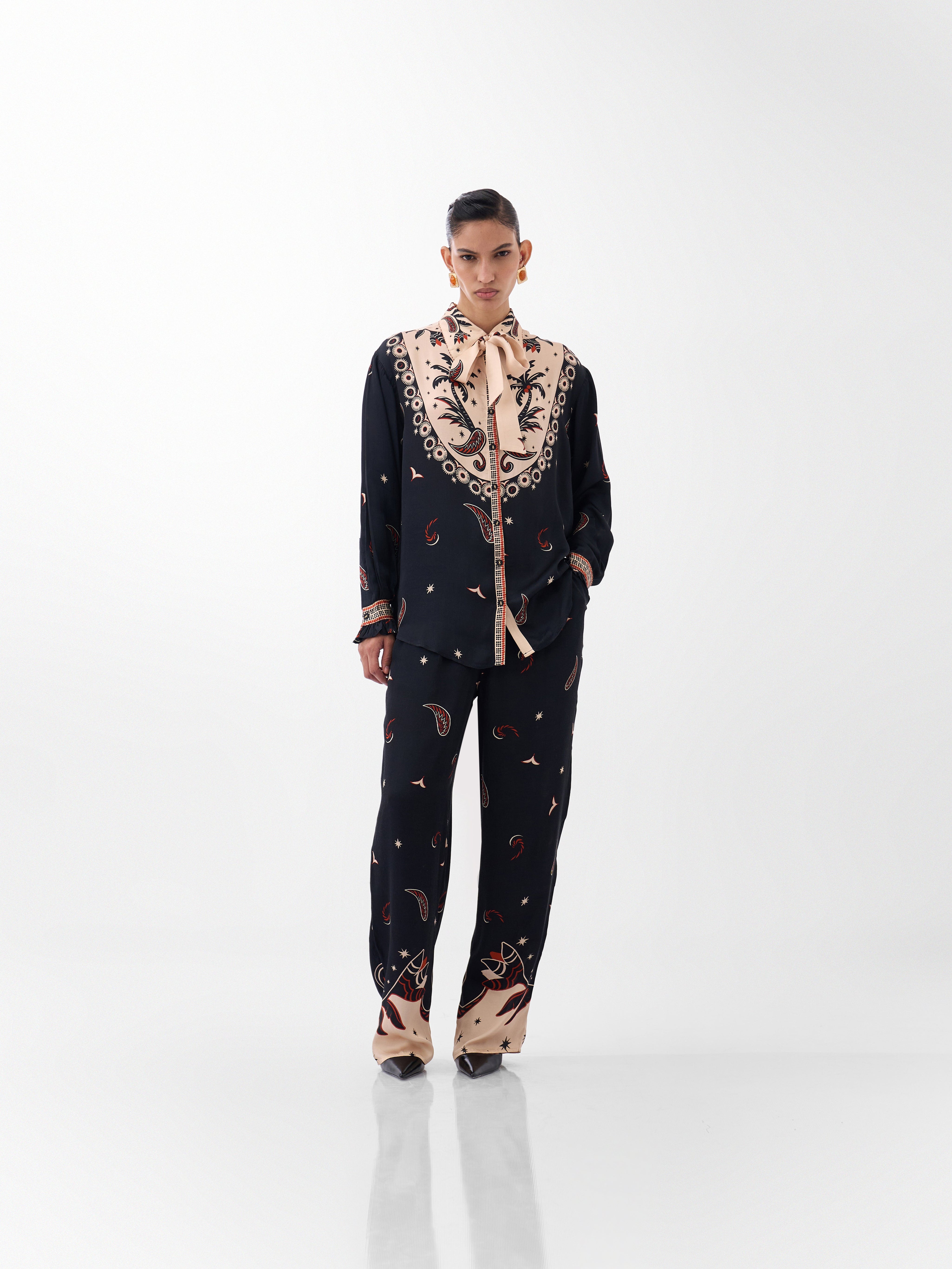 Nocturnal Jungle Print Thais Pants